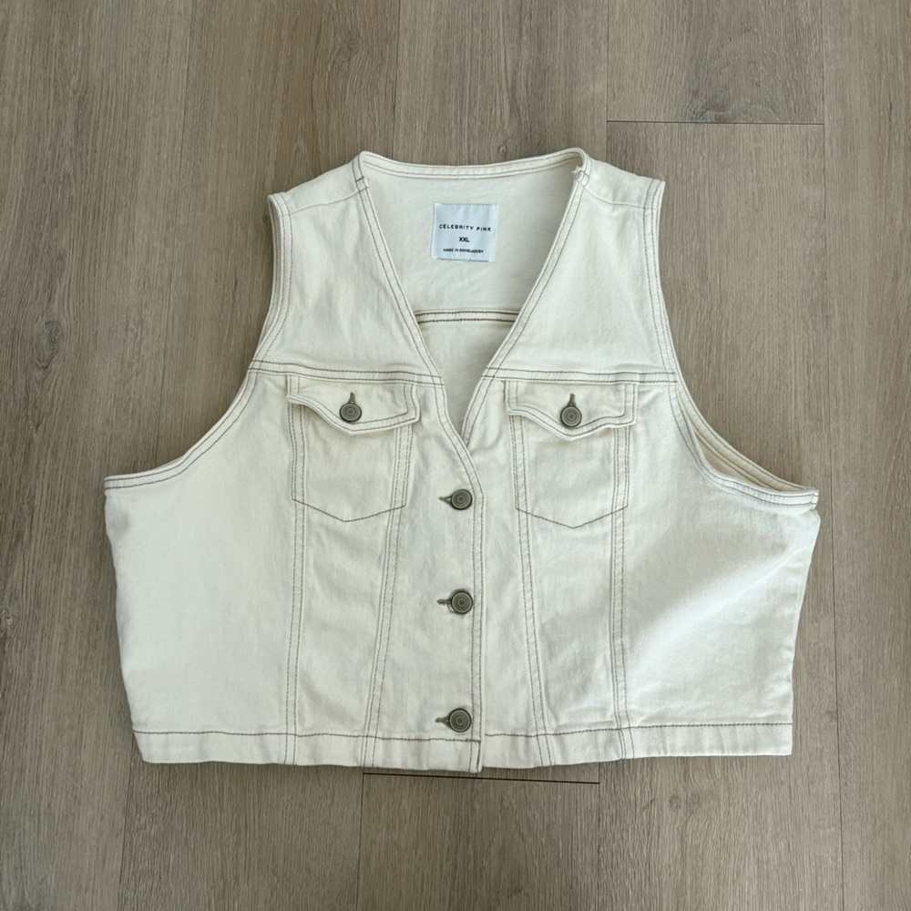 Celebrity Pink Womens Vest Size XXL Cream Tan Cotton Stretch Button Front